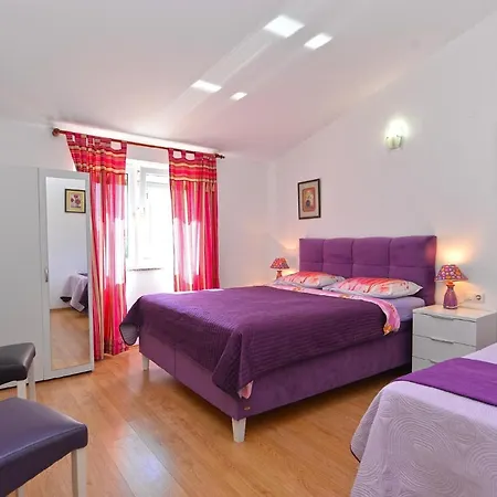 Fuer 5 Personen Ca 41 Qm In Pula, Istrien Istrische Riviera Apartment Pula