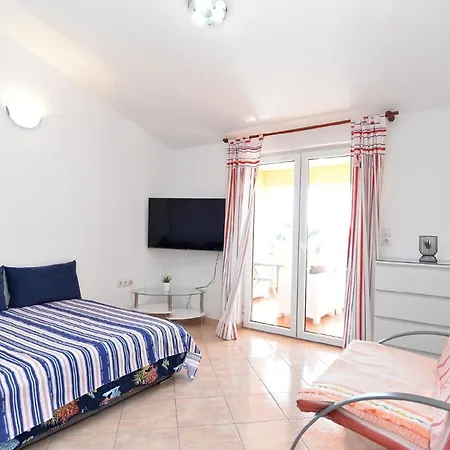 Fuer 5 Personen Ca 41 Qm In Pula, Istrien Istrische Riviera Appartement *